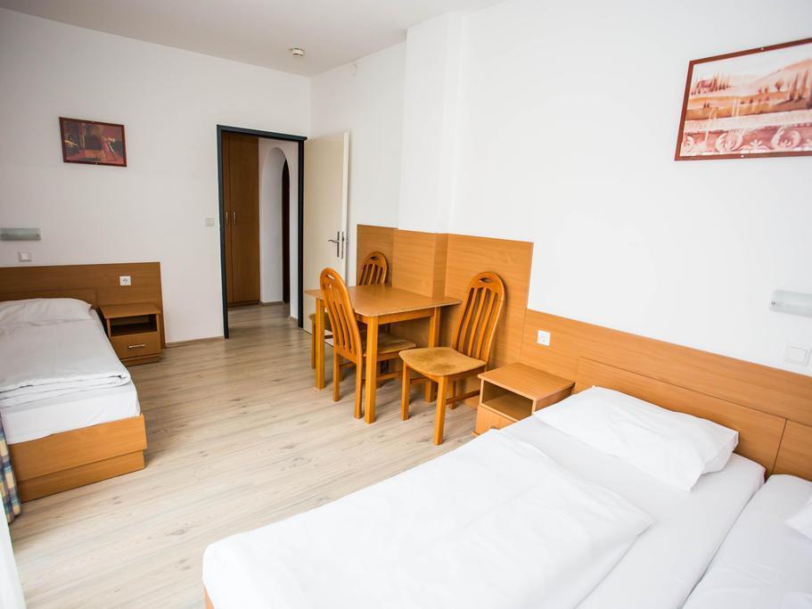 Hotel Geblergasse Vienna Luaran gambar