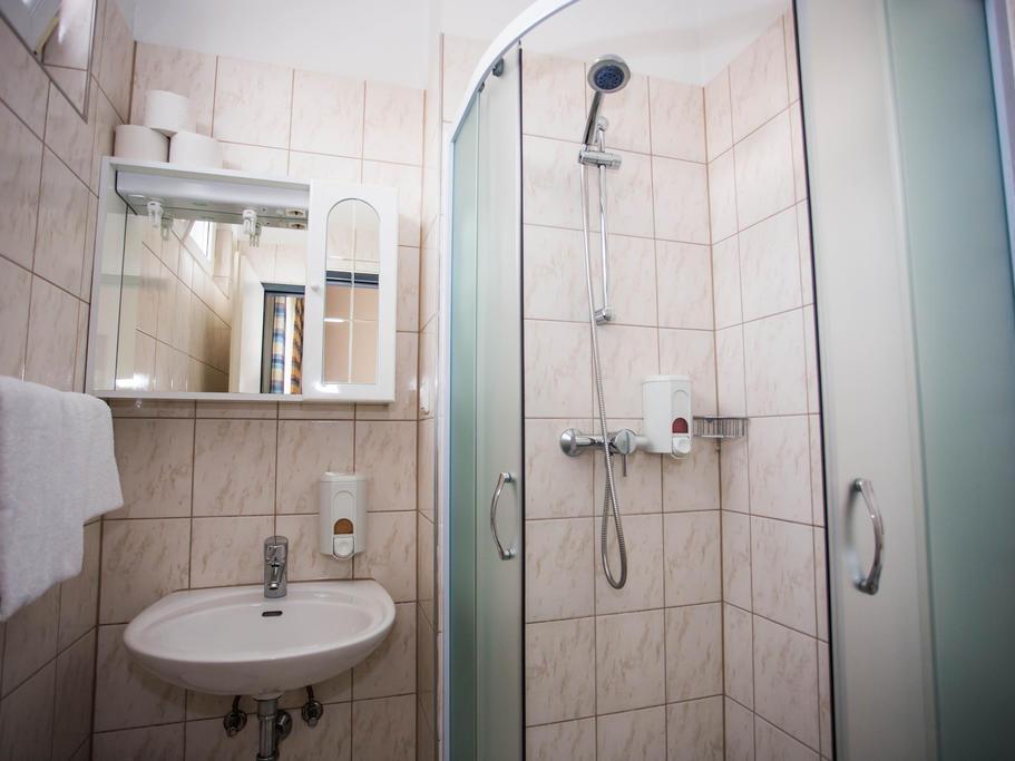 Hotel Geblergasse Vienna Luaran gambar