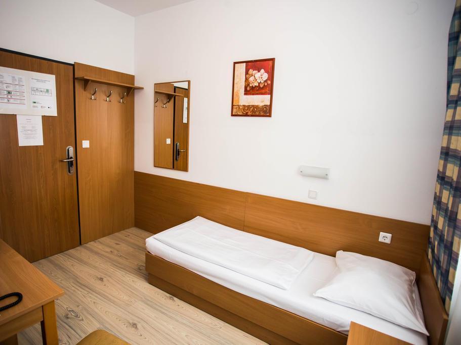 Hotel Geblergasse Vienna Luaran gambar
